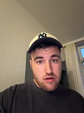 Webkamerová show KinkyLovePublic