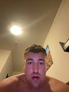KinkyLovePublic Show Webcam