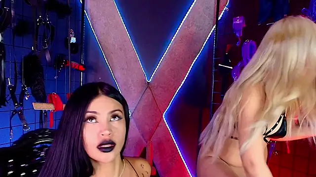 Mrcharlottte_queen_bdsm Webcam-Show