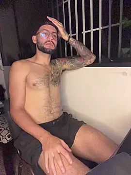 thedragonboyxxx's Webcam Show