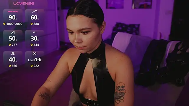 Dominatrix_Alice Live XXX-Chat
