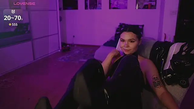 XXX chat uživo modela Dominatrix_Alice