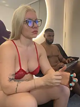 Show de Natalia_Fit na webcam