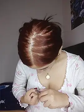 Aranzatits Adlı Modelin Canlı XXX Sohbeti