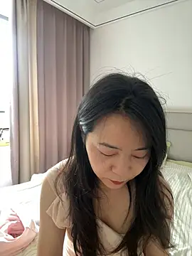 ccyun666 在線直播表演