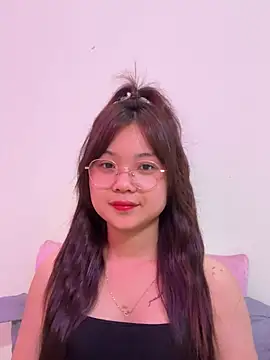 ___KARA___ Show Webcam