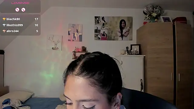 Veronikolsen- Show in webcam