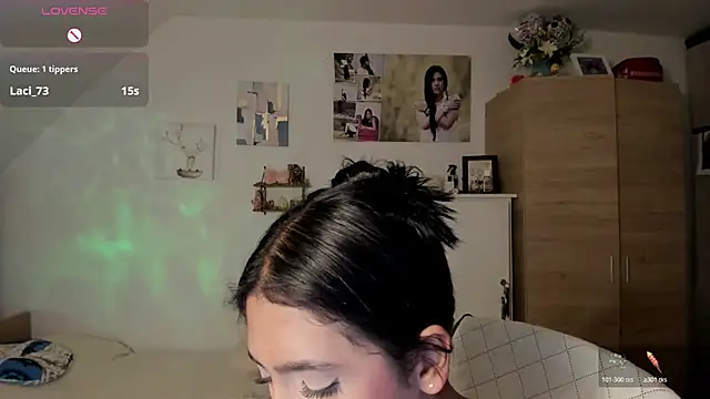 Veronikolsen- Show in webcam