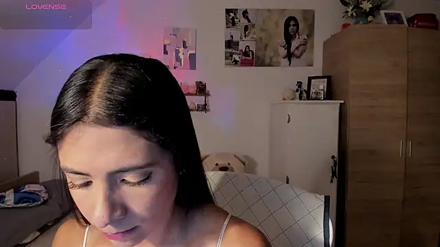 Veronikolsen- Show in webcam