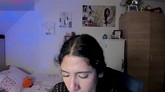 Veronikolsen- Show in webcam