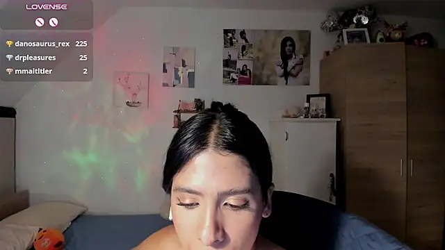 Veronikolsen- Show in webcam