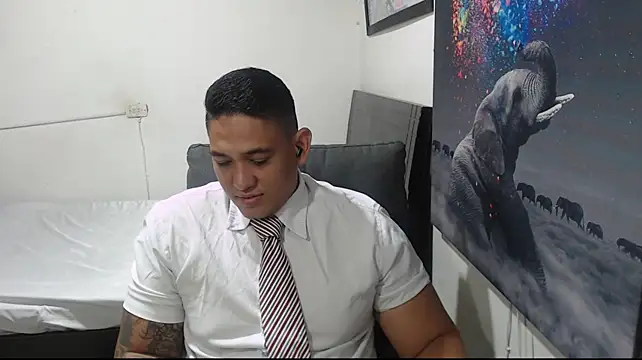 coltonmassiff webcam show