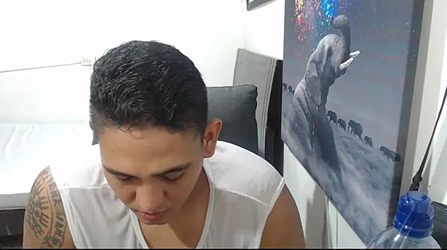coltonmassiff 网络视讯表演