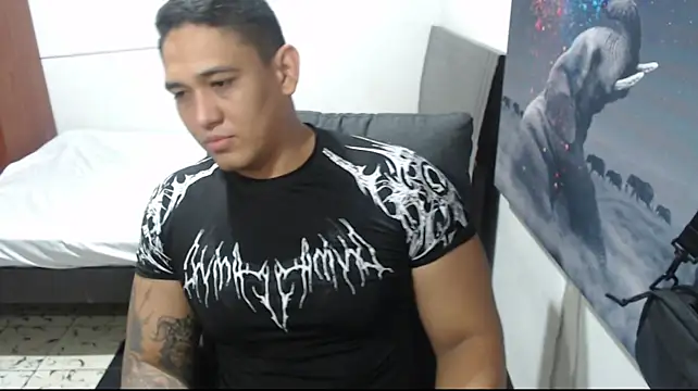 coltonmassiff Show Webcam