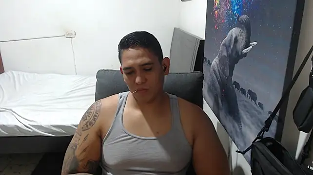 coltonmassiff Webcamshow