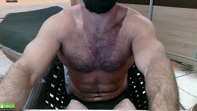alieninhumanbody1 Show Webcam