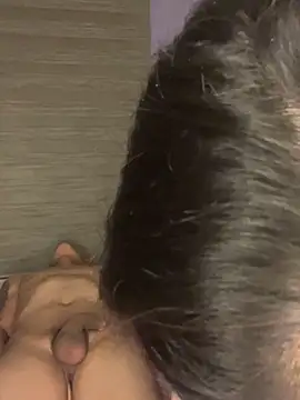 Amyy_1's Webcam Show