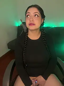 Amyy_1 élő XXX-chatje