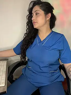 Amyy_1's Live XXX Chat