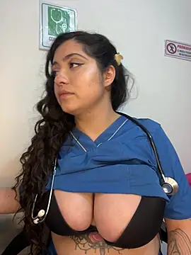 XXX chat uživo modela Amyy_1