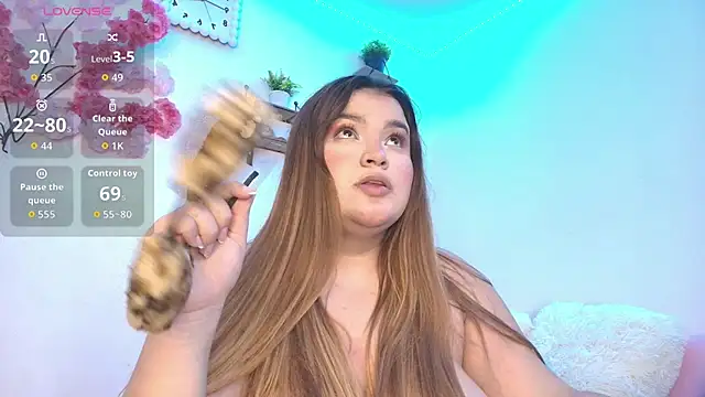 Chat +18 de melanie_hh1 ao vivo