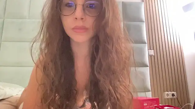 Chat +18 de RosaDream ao vivo