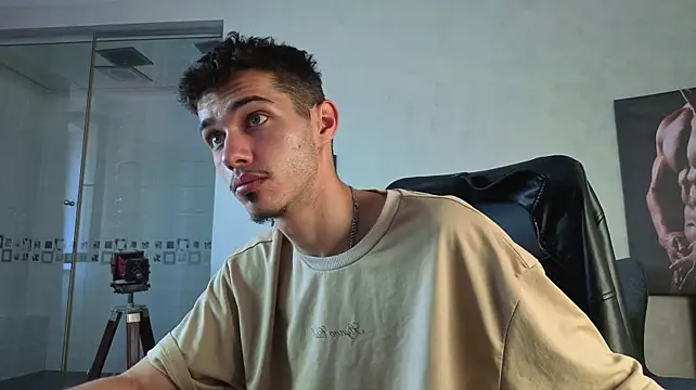 KaydenDrewn Webbikameraesitys