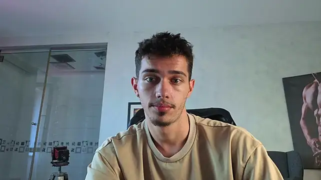 Show modela KaydenDrew na web-kameri