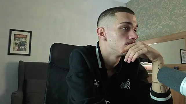 عرض كام KaydenDrew