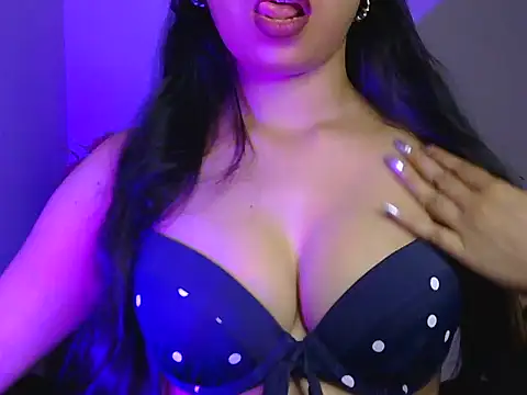 Chatroom XXX en direct de miss_ragni