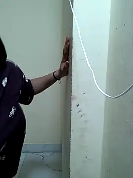 Cute_Kavya7's Webcam Show