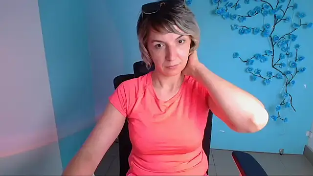 Živý XXX chat Lana_Foxyy