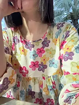 Nana-19 Show Webcam