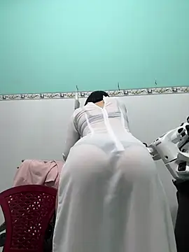 Nana-19 网络视讯表演