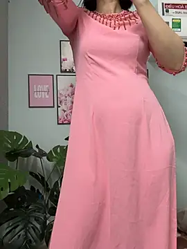 Nana-19 Pertunjukan Webcam