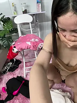 Nana-19 Show Webcam