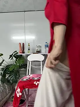 Nana-19のウェブカメラショー