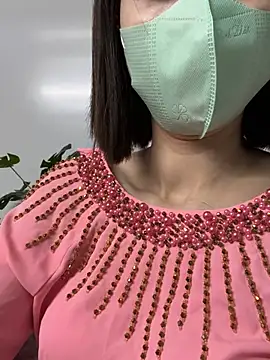 Nana-19のウェブカメラショー