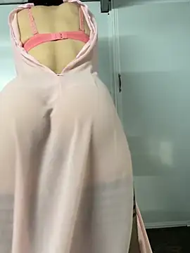 Nana-19 Show Webcam