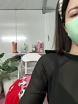 Nana-19 网络视讯表演