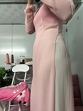 Nana-19 Show Webcam
