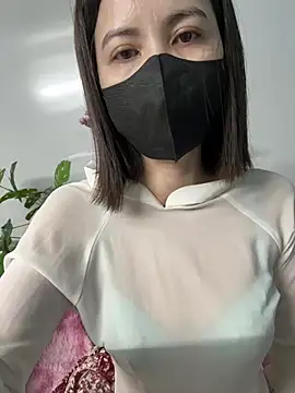 Nana-19's Webcam Show