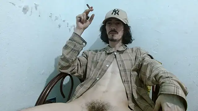 Show modela sk8-sir na web-kameri