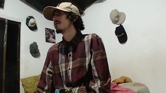 sk8-sir Show in webcam