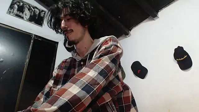 sk8-sir Adlı Modelin Web Kamerası Şovu