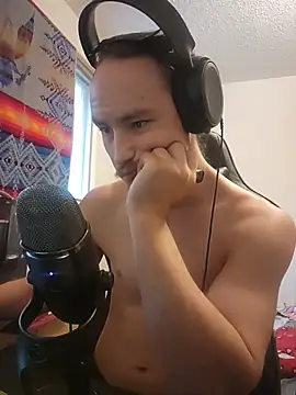 LilWhyteBoiGamer Webcam show