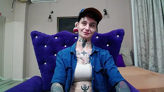دردشة KennyXSX الجنسية المباشرة