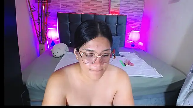 Valeri_hot22n Live XXX chat