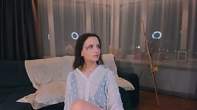 ห้องแชทสดของ Ariadna_Shy