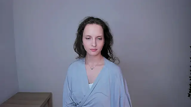 Ariadna_ShyのライブXXXチャット